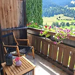Gaestehaus Kaiserblick Bed & Breakfast 3*