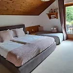 Gaestehaus Kaiserblick Bed and Breakfast