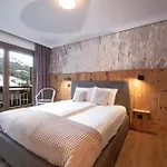 לינה וארוחת בוקר Gaestehaus Kaiserblick באד קליניקירשהיים