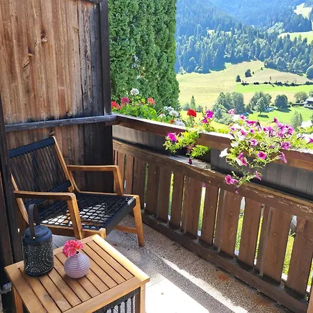 Gaestehaus Kaiserblick Bed & Breakfast 3*
